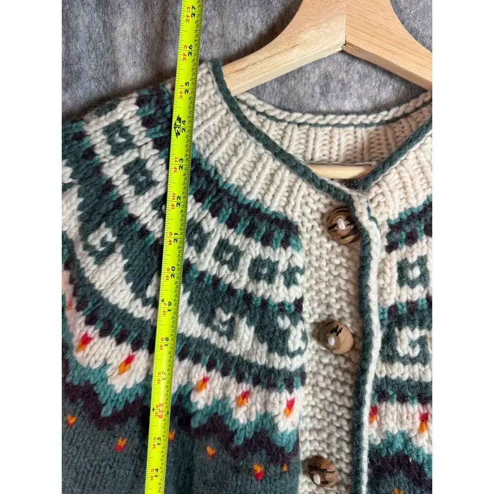 Vintage Del Mundo Handmade Wool Cardigan Green OS Ecuadorian Chunky Wood Button - Picture 9 of 9